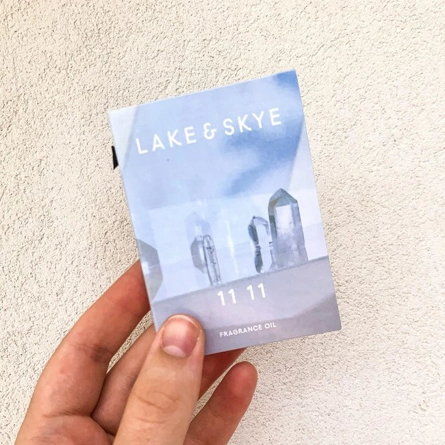 Coupon π₯° LAKE & SKYE 11 11 - Rollerball Fragrance Oil - Well Known Unisex Fragrance Collection With A Musky Blend Of Natural White Ambers. (Sample) π 3 Coupon π₯° LAKE & SKYE 11 11 - Rollerball Fragrance Oil - Well Known Unisex Fragrance Collection With A Musky Blend Of Natural White Ambers. (Sample) π - Image 3